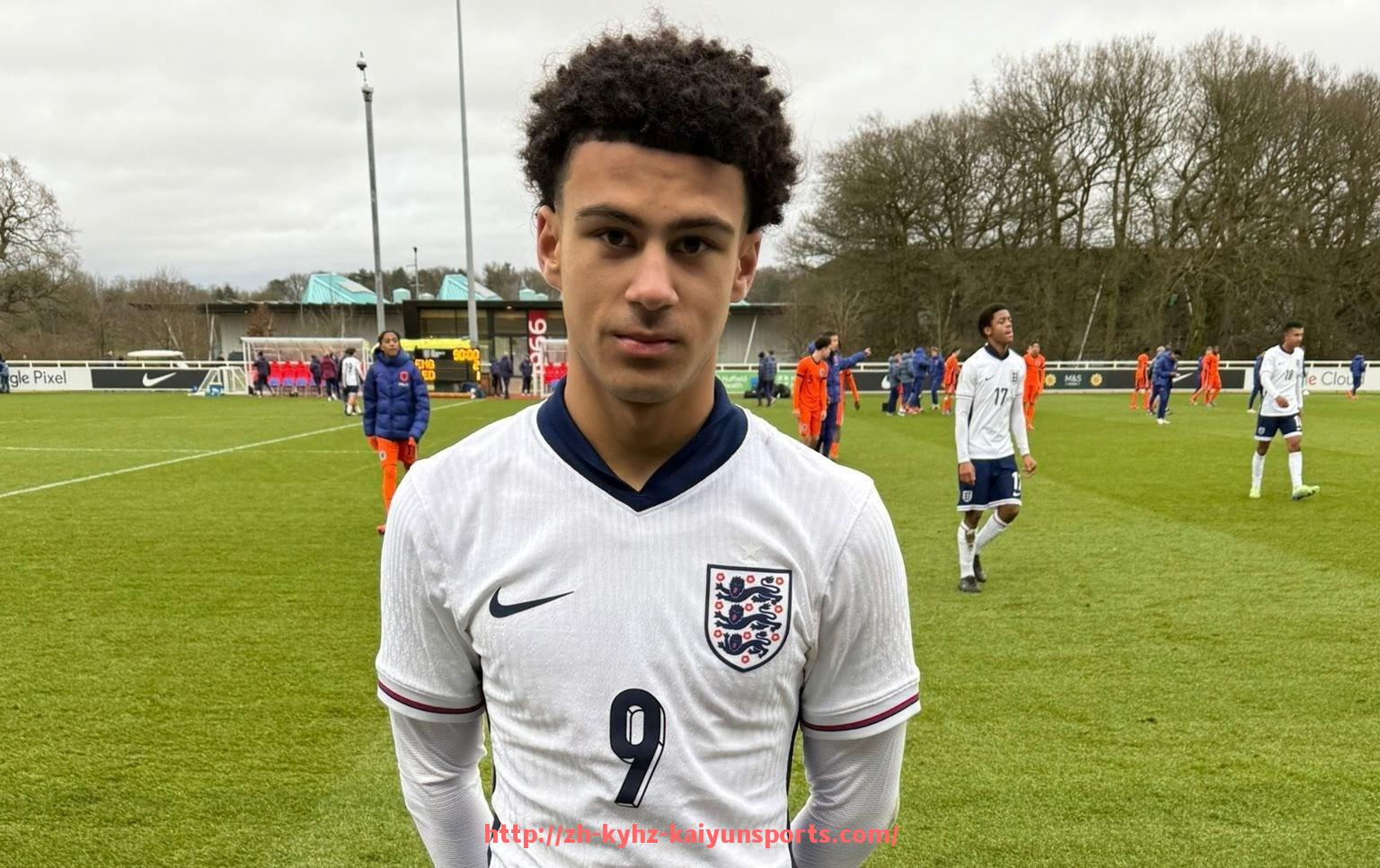 ky开云-世俱杯比赛关键录像统计与战术执行效果全面解析